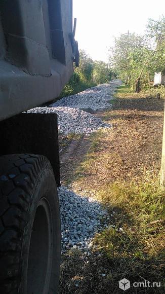 Песок без выходных продаю. Щебень в ассортименте, до 10 т. Фото 1.