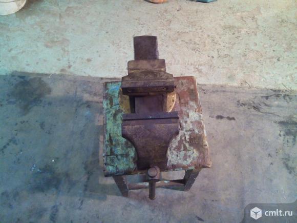 Тиски слесарные б.у продам.. Фото 4.