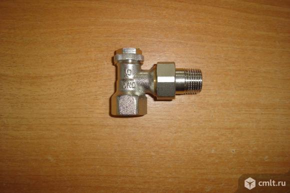 Вентиль регулировочный угловой Oventrop 1/2" с заглушкой