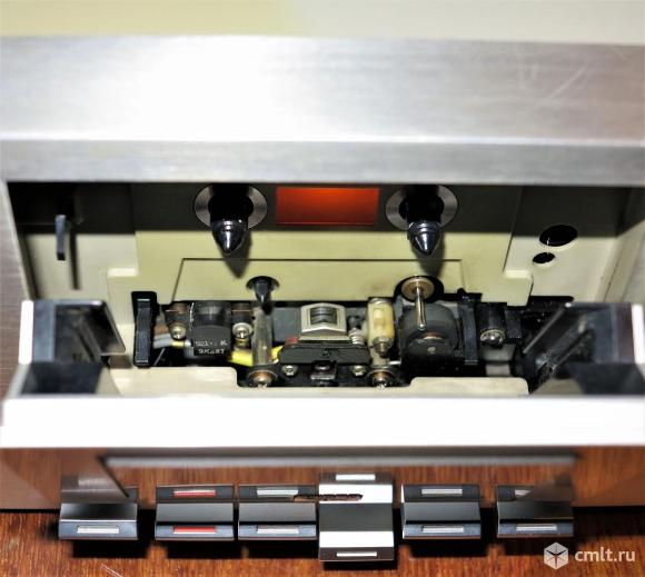 Кассетная дека Akai GX-M10. Фото 4.