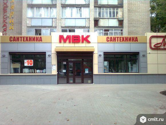 Бухгалтер компании МВК (производство и торговля. Фото 1.