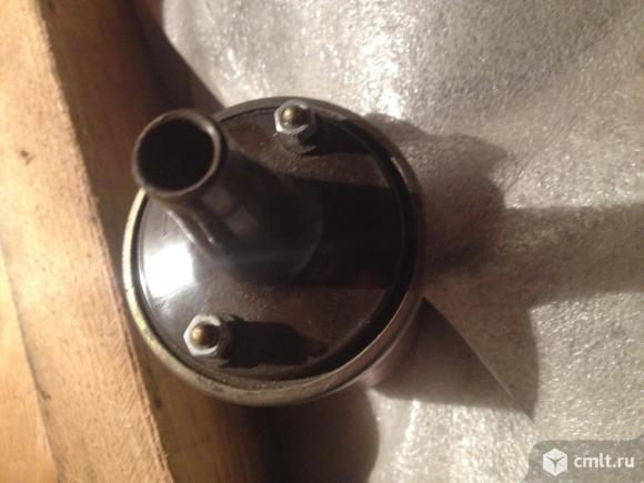 Катушка зажигания ГАЗ,ПАЗ  ТУ 37.003.882-83. Фото 1.