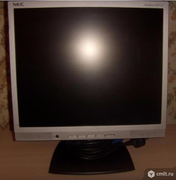 Монитор ж/к NEC AccuSync LCD-73vm. Фото 1.