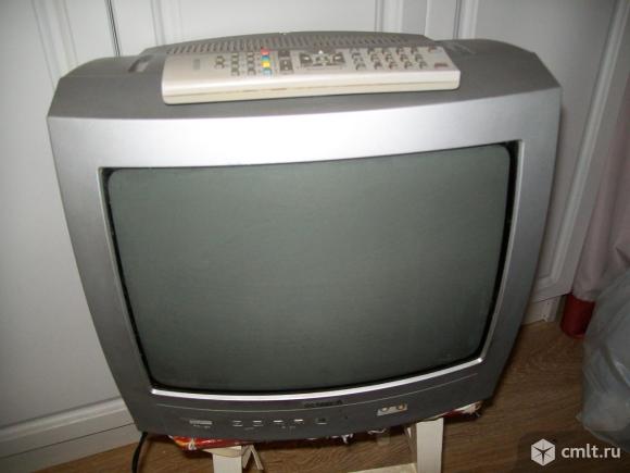 Телевизор кинескопный цв. Vestel 37 см.требующий ремонта. Фото 1.