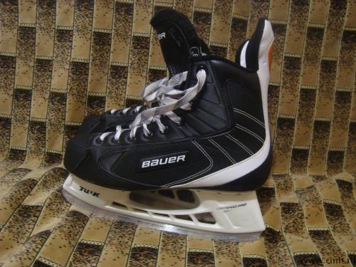 Кньки Bauer flexlite 2.0. Фото 1.
