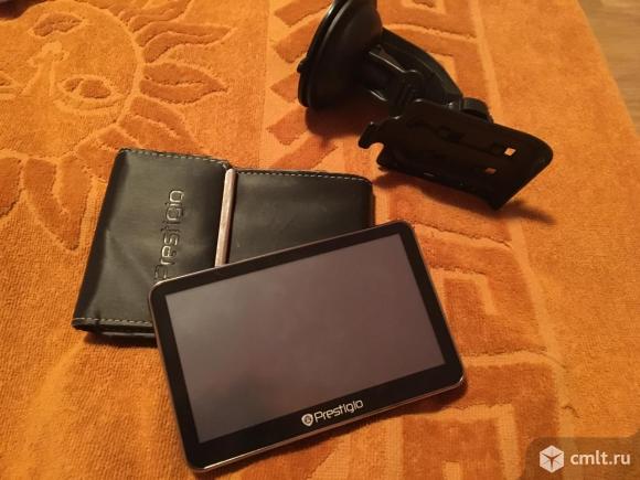 Навигатор Prestigio Geovision 5300BT. Фото 1.