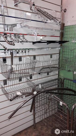 Манекены, экономпанели, решётки. Фото 1.