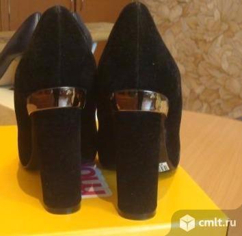 Продам туфли замшевые новые Ronzo. Фото 3.