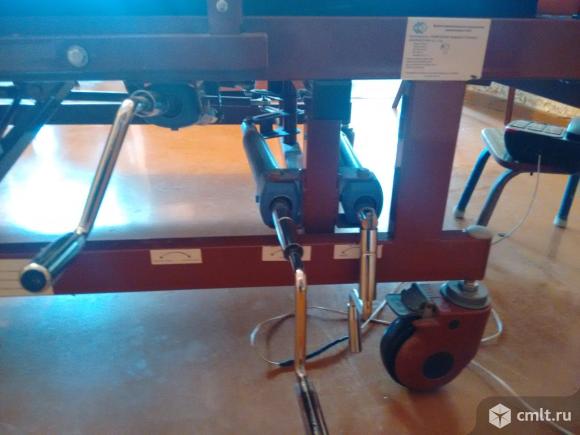 Кровать для лежачих больных с функцией переворота. Фото 8.