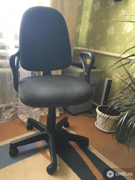 Продам офисное кресло. Фото 1.