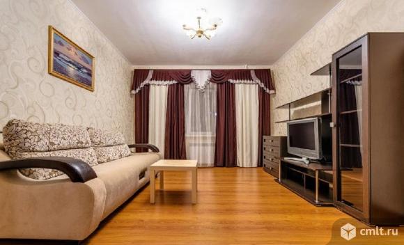 2-комнатная квартира 65 кв.м. Фото 1.