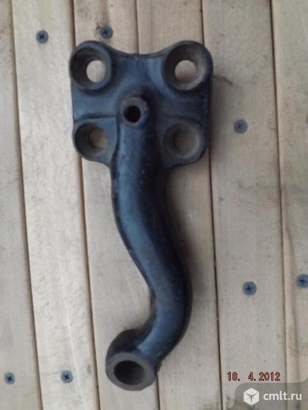 Рычаг поворотный. Фото 1.
