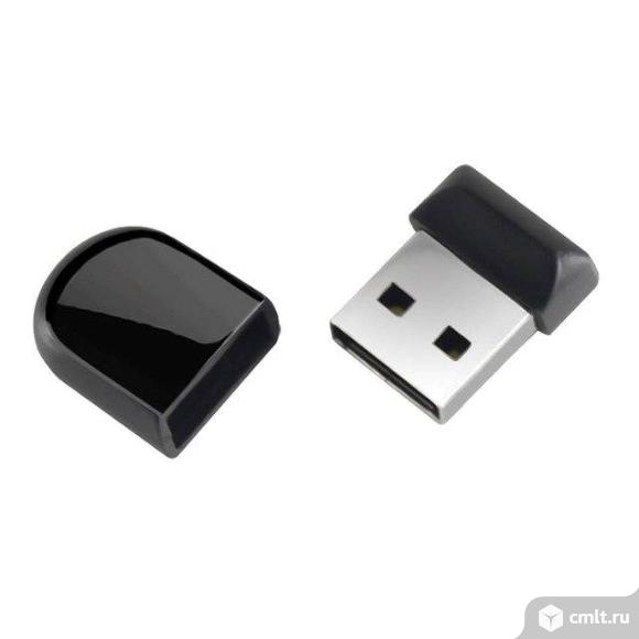 1 Продам флешку USB на 8 GB. Фото 1.