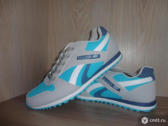 Новые спортивные кроссовки р-р 38. Фото 1.