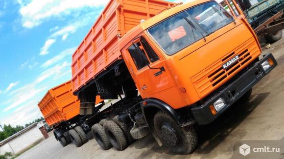 Самосвал-зерновоз КамАЗ - 55102С - 2003г.в. прицеп Нефаз. Фото 1.
