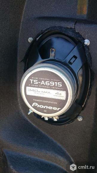 Колонки Pioneer TS-A6915, с полкой на ваз. Фото 3.