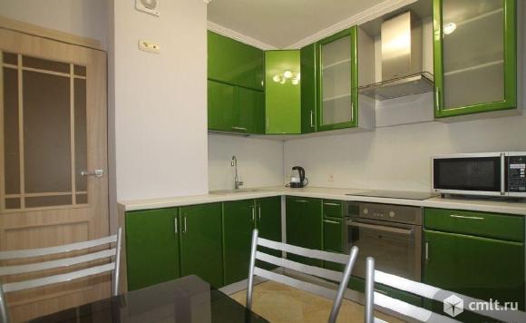 1-комнатная квартира 43 кв.м  в новом доме,рядом Строительный Институт. Фото 1.