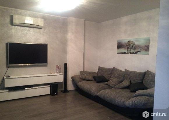 В центре города сдам квартиру,ЖК Сердце города,дом новый,смотрите фото,вся мебель и техника.. Фото 1.