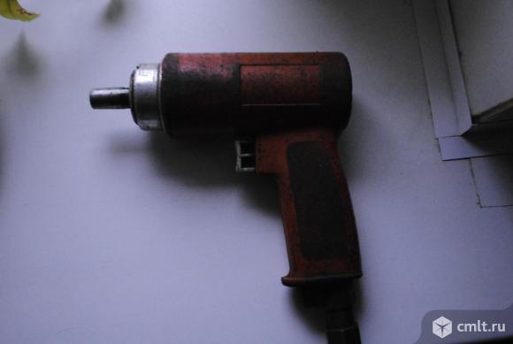 Пневмодрель. Фото 1.