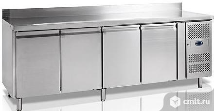 Холодильный стол. Фото 1.