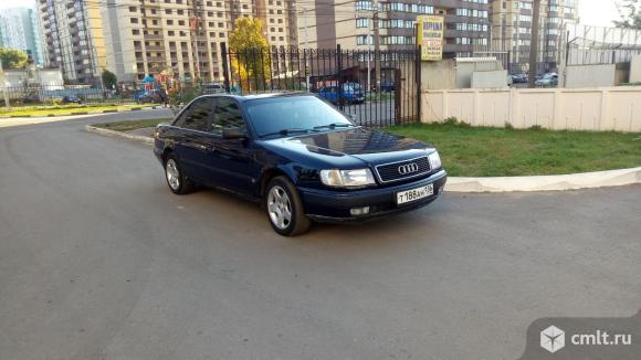 Audi 100 - 1993 г. в.. Фото 1.