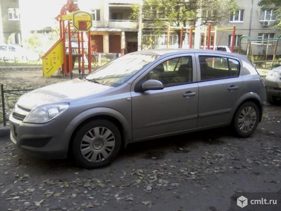 Opel Astra - ноябрь 2008 г. 1 хозяин. Производство - Германия. Фото 1.