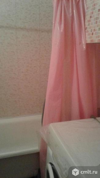 60 Армии ул., Птичий рынок ост. Однокомнатная квартира. Фото 1.