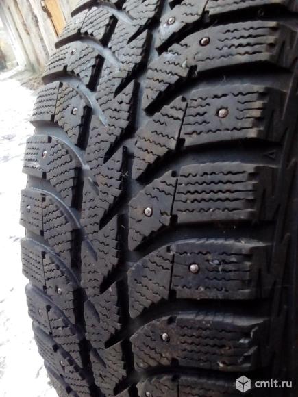 16 R 215/60 Bridgestone Ice Cruiser. Фото 1.