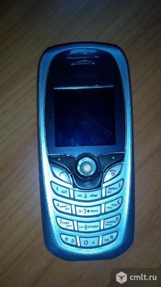 Телефон Siemens C72. Фото 1.