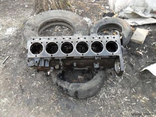 Блок двигателя газ 4301. Фото 1.