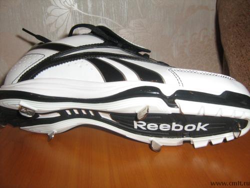 Продам бутсы Reebok с металлическими шипами.. Фото 6.