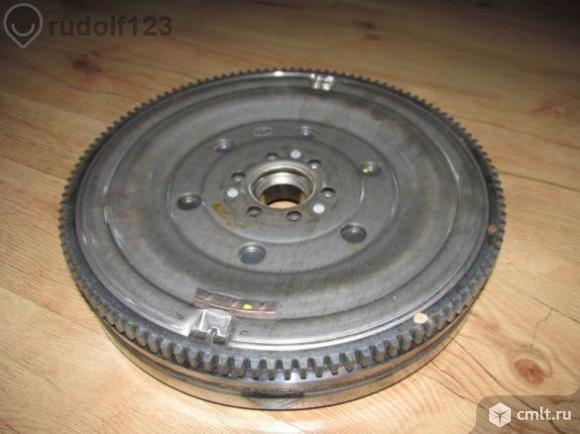 маховик капот, решетка радиатора,дверь передняя левая,дверь передняя правая, дверь задняя левая, дверь задняя правая,крыло переднее левое,крыло переднее правое  левое, крыло заднее правое, четверть 