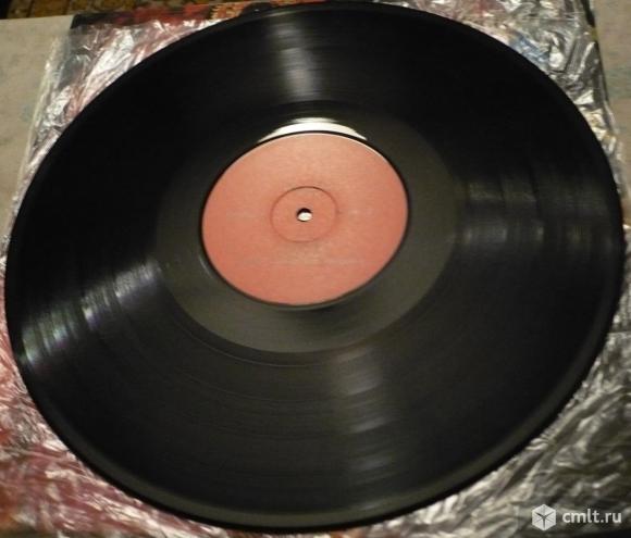 Грампластинка (винил). Гигант [12" LP]. Annie Lennox (Eurythmics). Diva. 1992. Узбекистан для России. Фото 8.