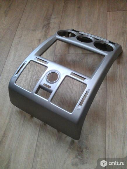 Накладка на панель hyundai getz tb. Накладка центральной консоли getz. Консоль хендай матрикс. Центральная консоль хендай гетц. Передняя консоль в гетз.