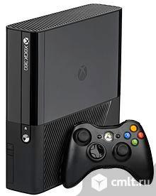 Xbox 360. Фото 1.