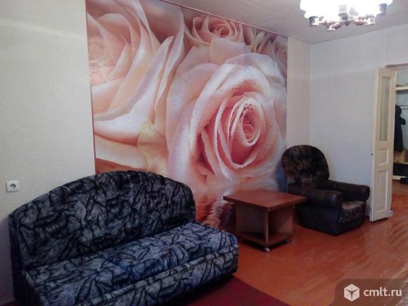 Однокомн. кв-ру по ул. Артамонова, балкон, бытовая техника, мебель, семейной паре сдаю. Фото 1.