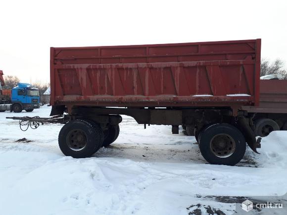 Прицеп МАЗ 2011 года. Фото 1.