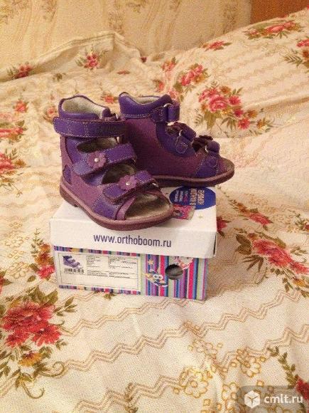 Ортопедическая фирменная обувь. Фото 1.