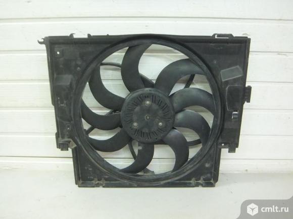Вентилятор охлаждения BMW 3 серия F30/F34 11- б/у 17427640509 4*. Фото 1.