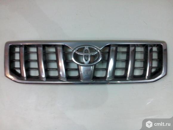 Решетка радиатора TOYOTA LAND CRUSER PRADO 120 02-09 б/у 5310160412 5311160570  4*. Фото 1.