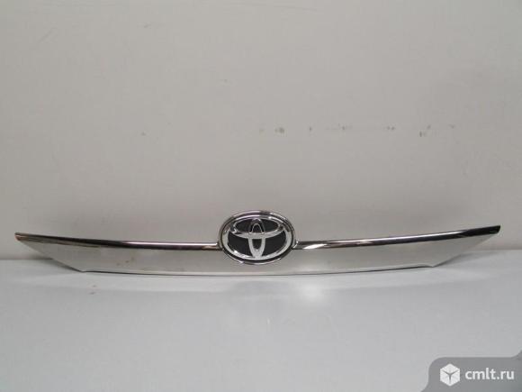 Молдинг крышки багажника TOYOTA CAMRY V50 11- б/у 7680133380 7680133150 3*. Фото 1.