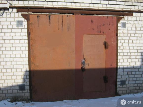 Продам капитальный, кирпичный гараж в двух уровнях больше стандарта, от собственника прямая продажа.. Фото 1.