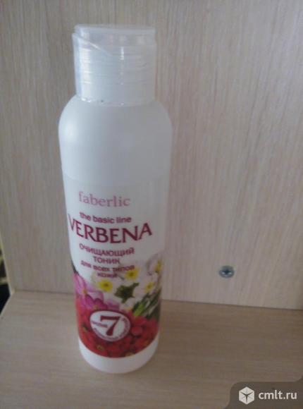 Очищающий тоник для всех типов кожи серии Verbena. Фото 1.