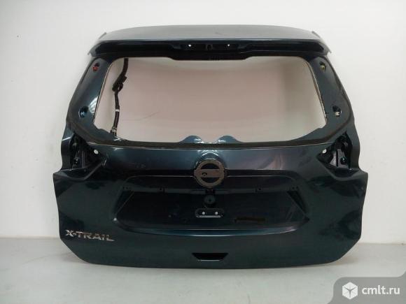 Крышка багажника NISSAN XTRAIL 14- б/у 9001A2H90A 3*. Фото 1.
