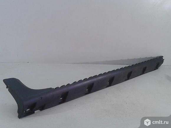 Накладка порога правого RENAULT DUSTER 10- 764260812R 764264932R б/у 4*. Фото 1.