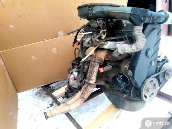 Двигатель ВАЗ 2108 в сборе с КПП и навесным. Фото 4.