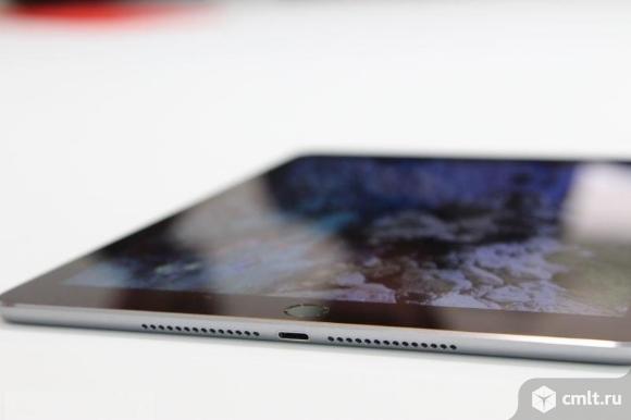 Планшет Apple iPad mini 3 64Gb Wi-Fi