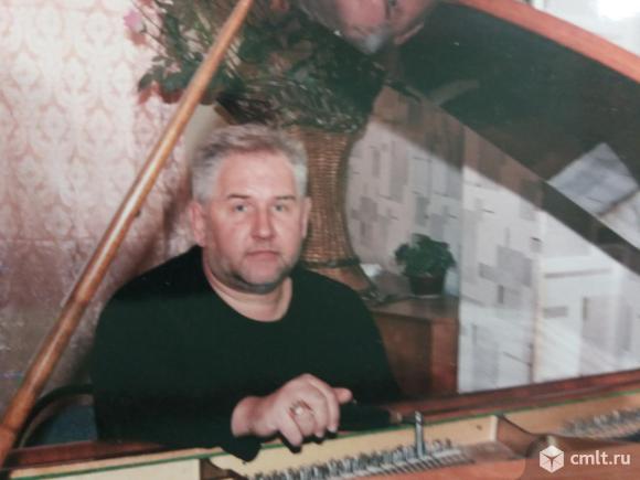 Ремонт и настройка пианино и роялей. Фото 1.