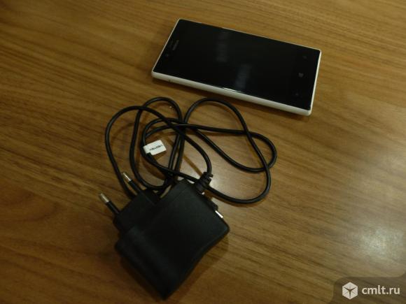 Смартфон Nokia lumia 720. Фото 5.