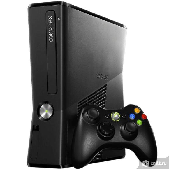 Microsoft Xbox 360 Slim 4 гб + 320Gb + Halo 4. Фото 1.
